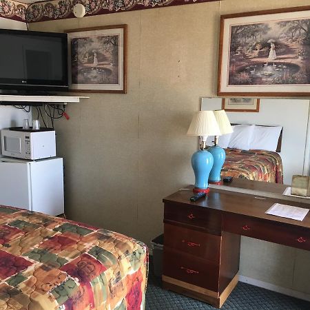 Skyliner Motel Stroud ภายนอก รูปภาพ