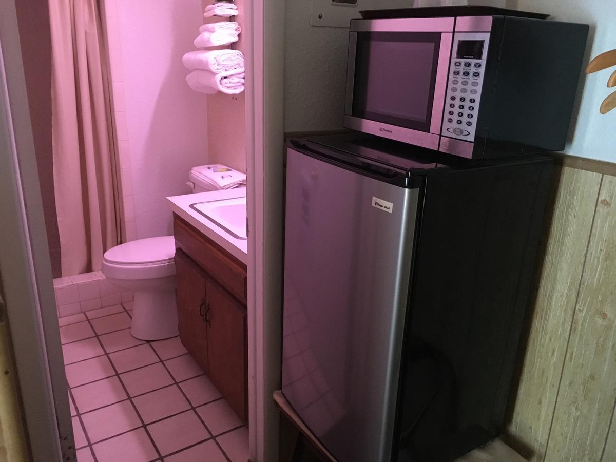 Skyliner Motel Stroud ภายนอก รูปภาพ