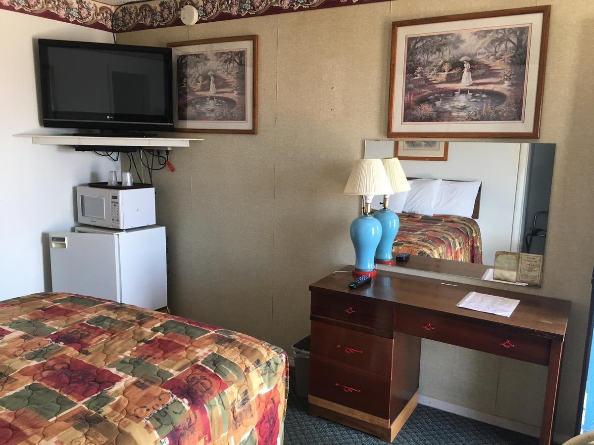 Skyliner Motel Stroud ภายนอก รูปภาพ