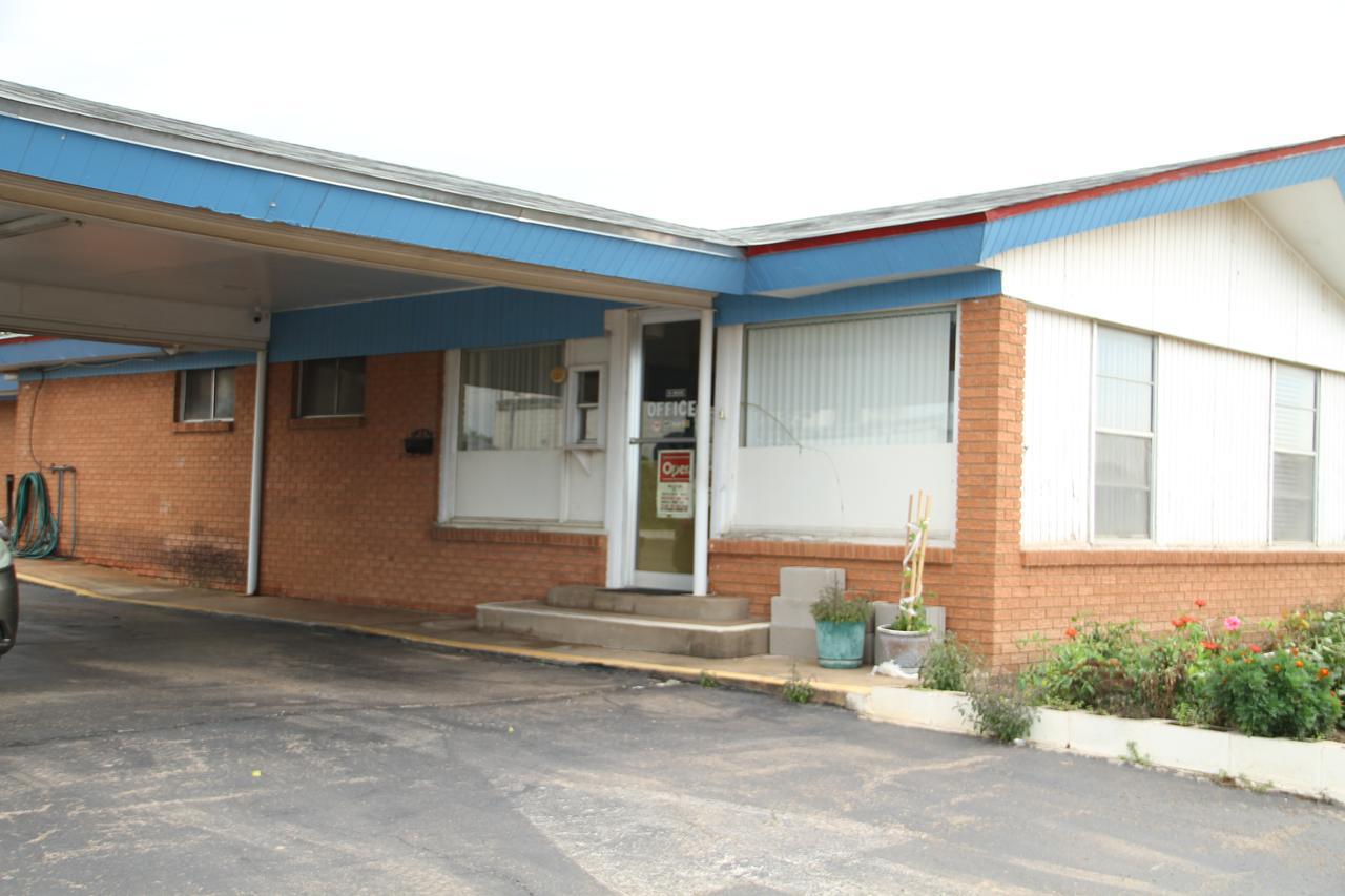 Skyliner Motel Stroud ภายนอก รูปภาพ